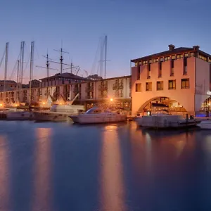 Nh Collection Marina Otel